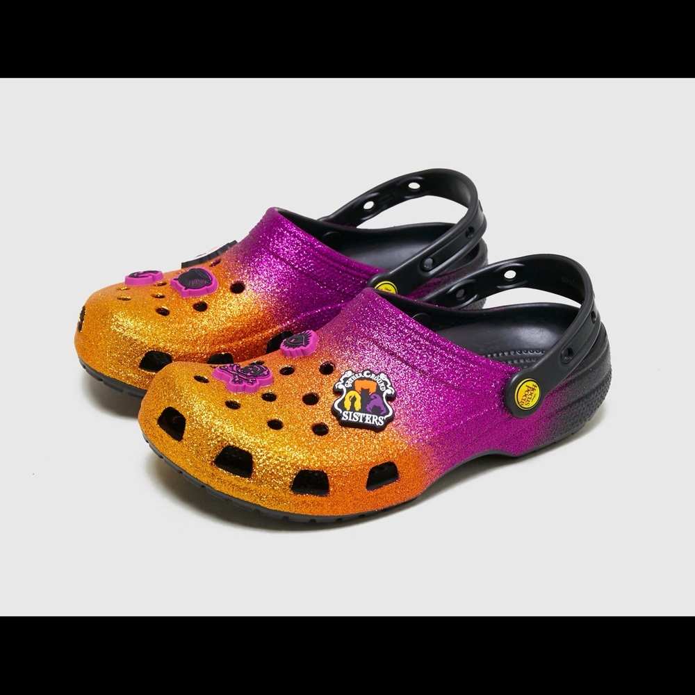 Disney Hocus Pocus Crocs! Size 7